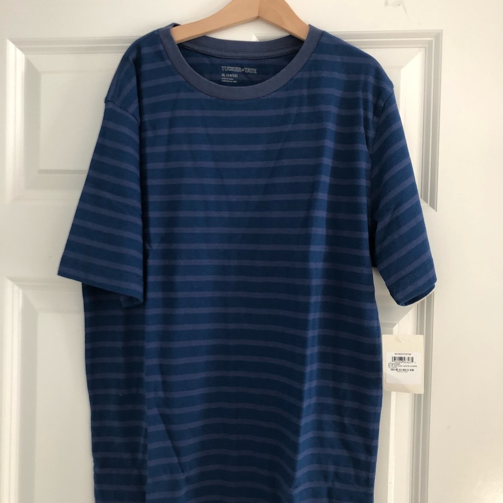 Tucker + Tate boys crew neck Tee XL